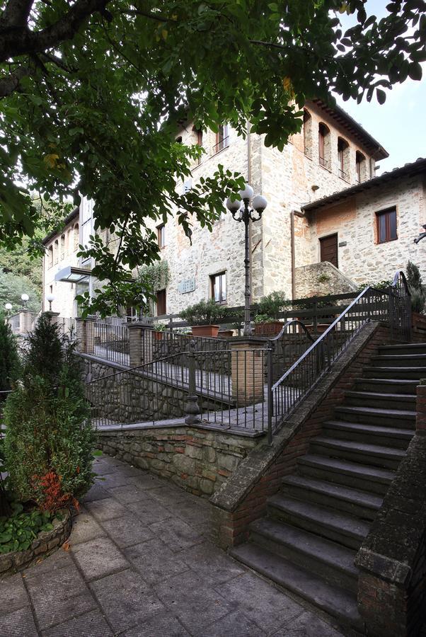 Villaggio Albergo San Lorenzo E Santa Caterina Пеша Екстериор снимка